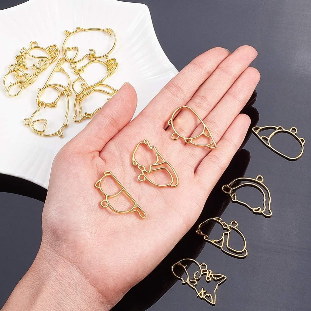 14 pezzi di ciondoli con casto - Resin Jewelry Kit recensione e prezzo